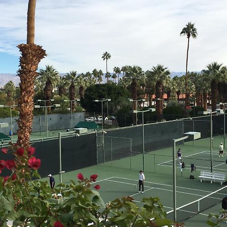 Getaways At Palm Springs Tennis Club Exterior photo